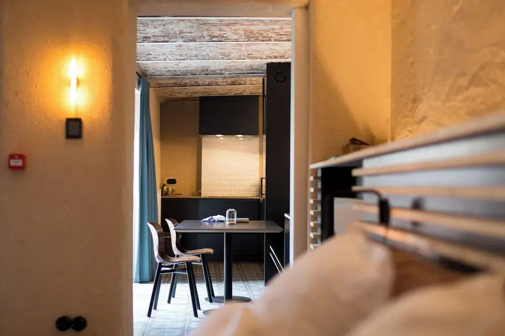 Deluxe Apartment
