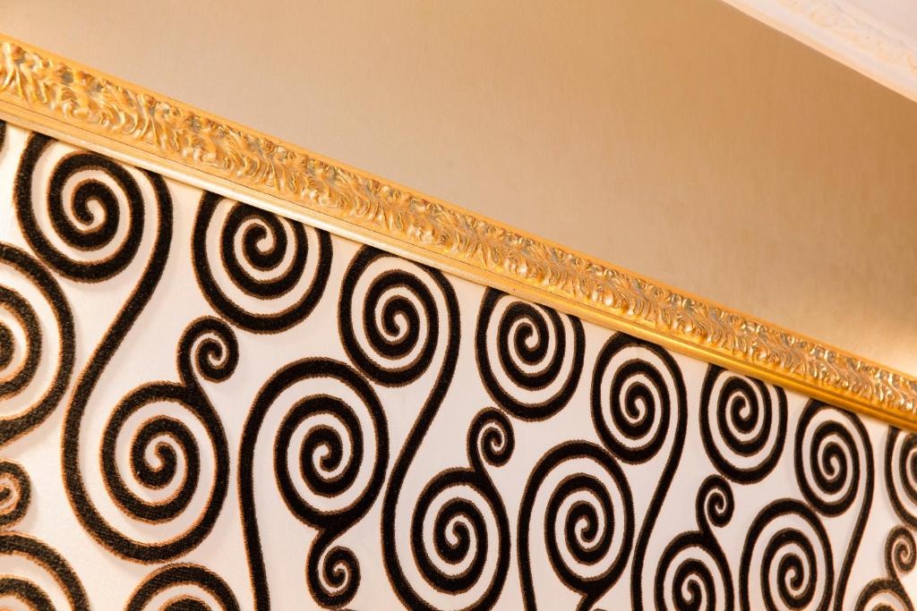 Hotel Ares Eiffel 97