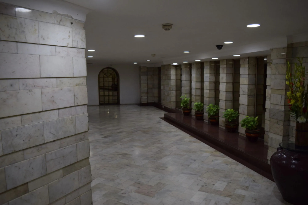 Hotel Samrat