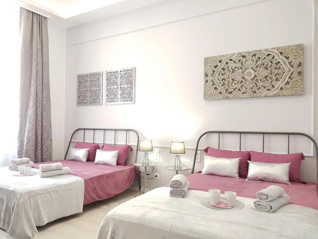 Deluxe Quadruple room