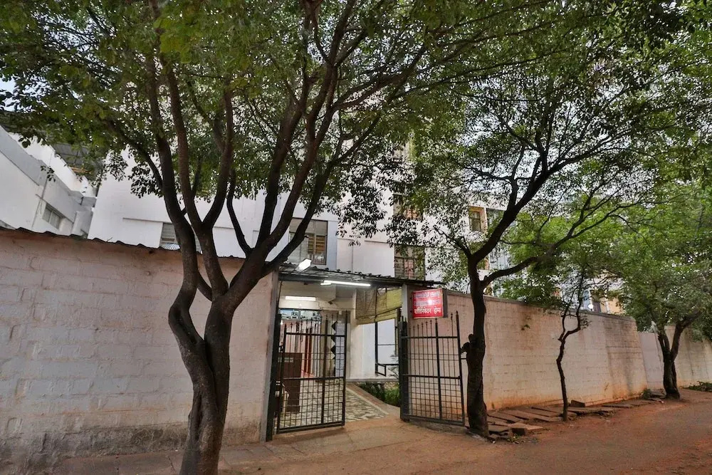 Shanthiniketan Homes by OYO Rooms
