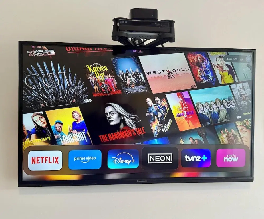 雙人床四人套房，兩臥室