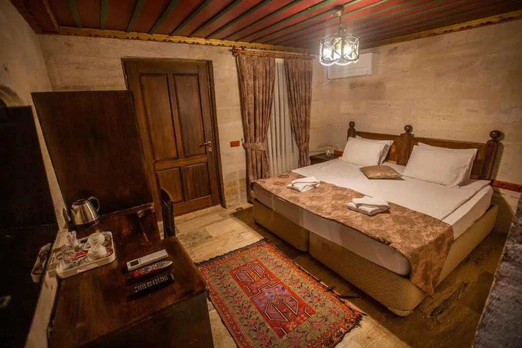 Standard Double room with panoramic view (full double bed)