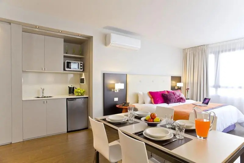 Bulnes Eco Suites - Chambres