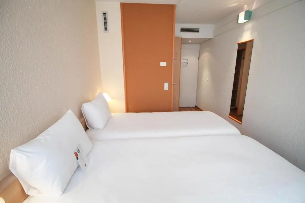 ibis Düsseldorf Hauptbahnhof - Chambres