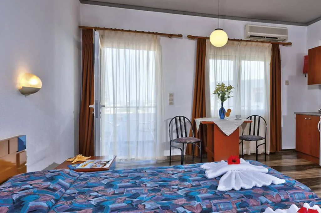 Lia Beachfront Apartments, ,