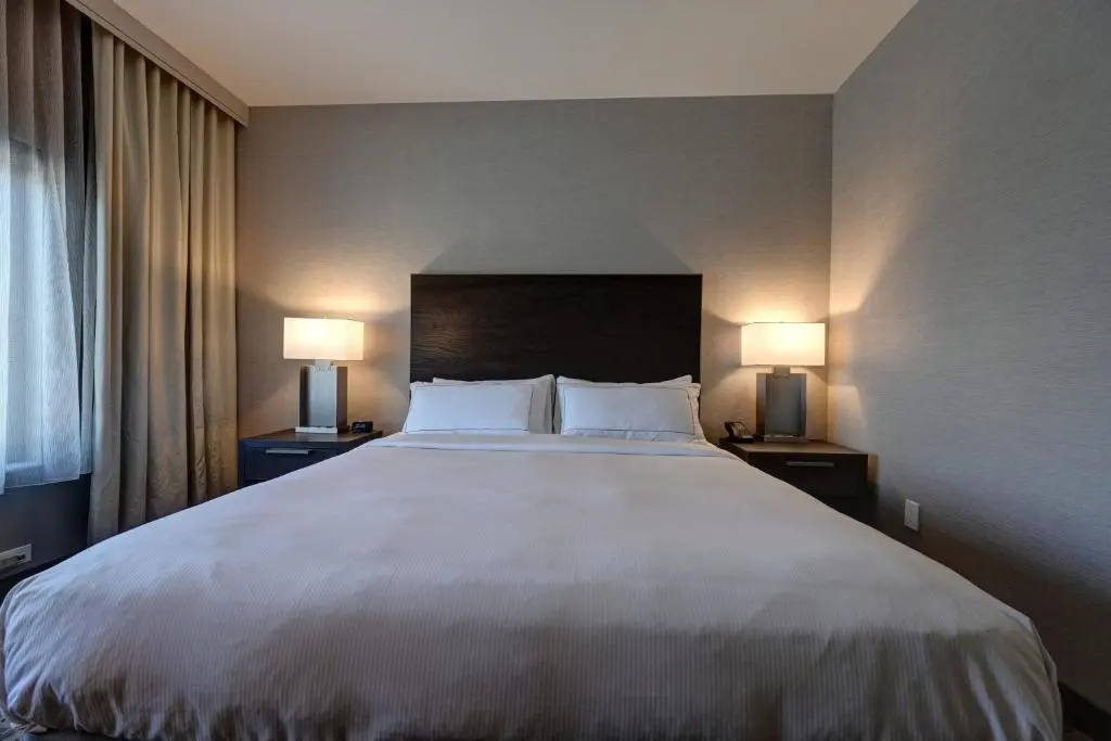 DoubleTree by Hilton Denver International Airport - Chambres