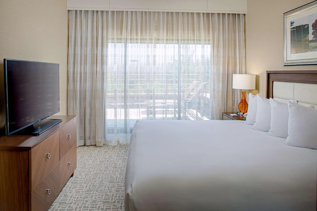 1 Bedroom Double Suite (full double bed)