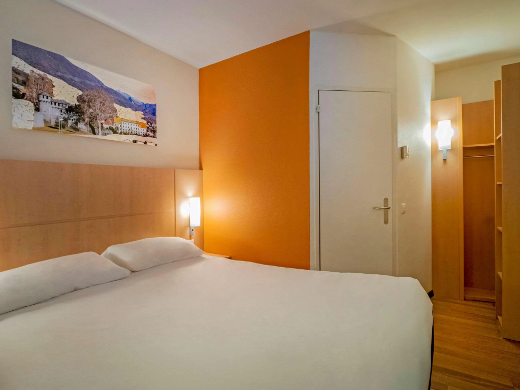 ibis Locarno - Général
