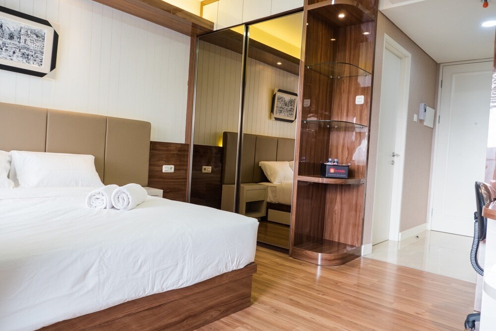 Modern Elegant Studio Apartment Landmark Residence Bandung