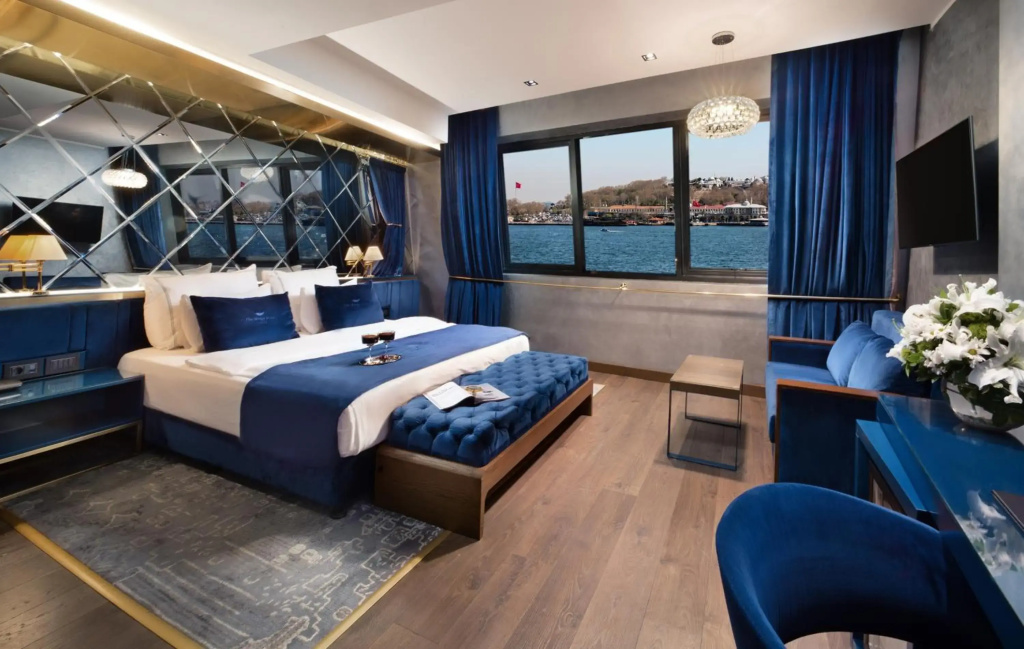 The Wings Hotels Karakoy — фото