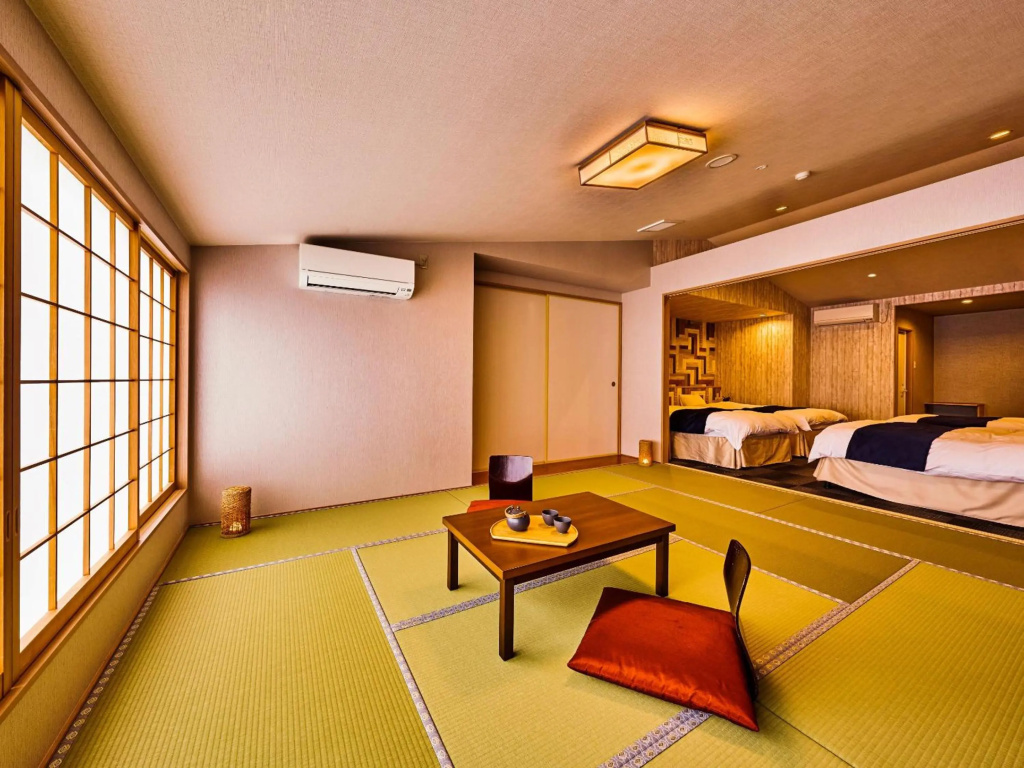 Ooedo Onsen Monogatari Premium Enakyo — 4