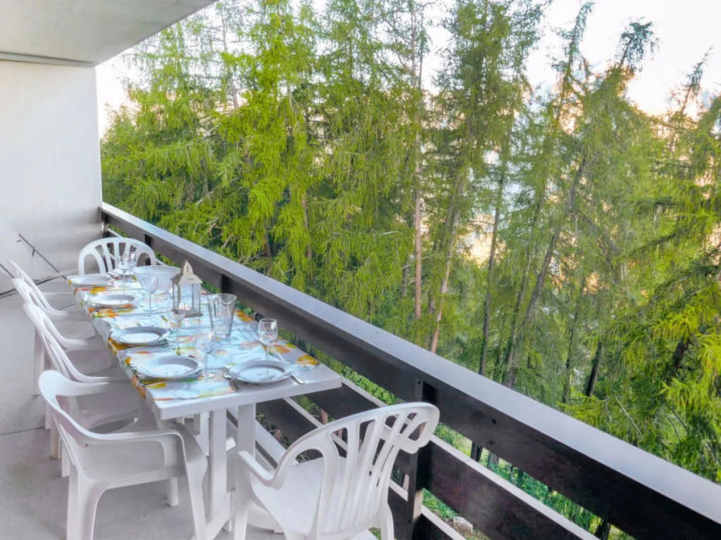 Balcony & Terrace