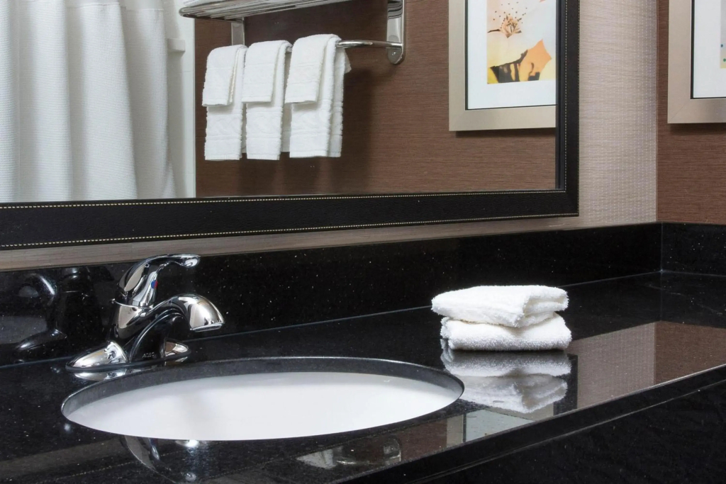 Fairfield Inn & Suites Peru - фото 7