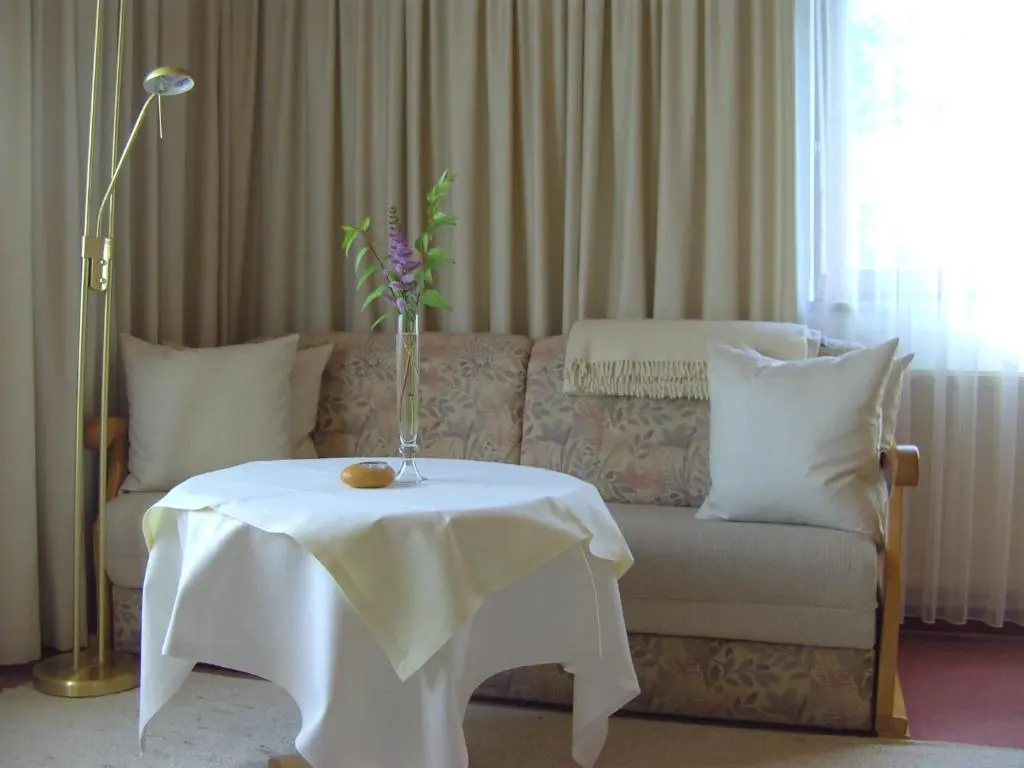Standard Double room with balcony (full double bed)