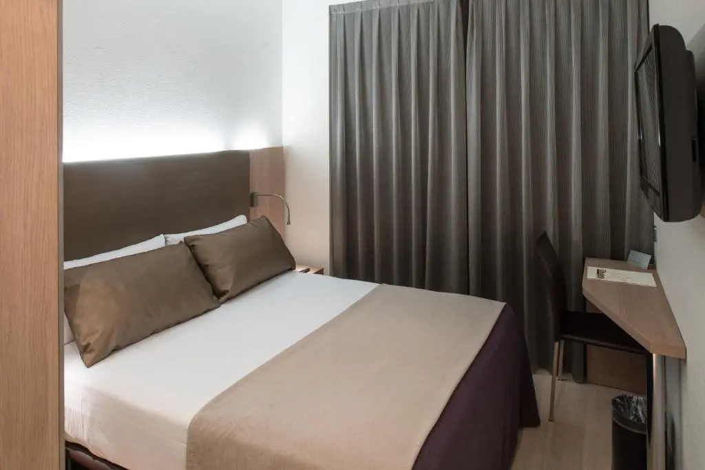 Catalonia Roma - Chambres