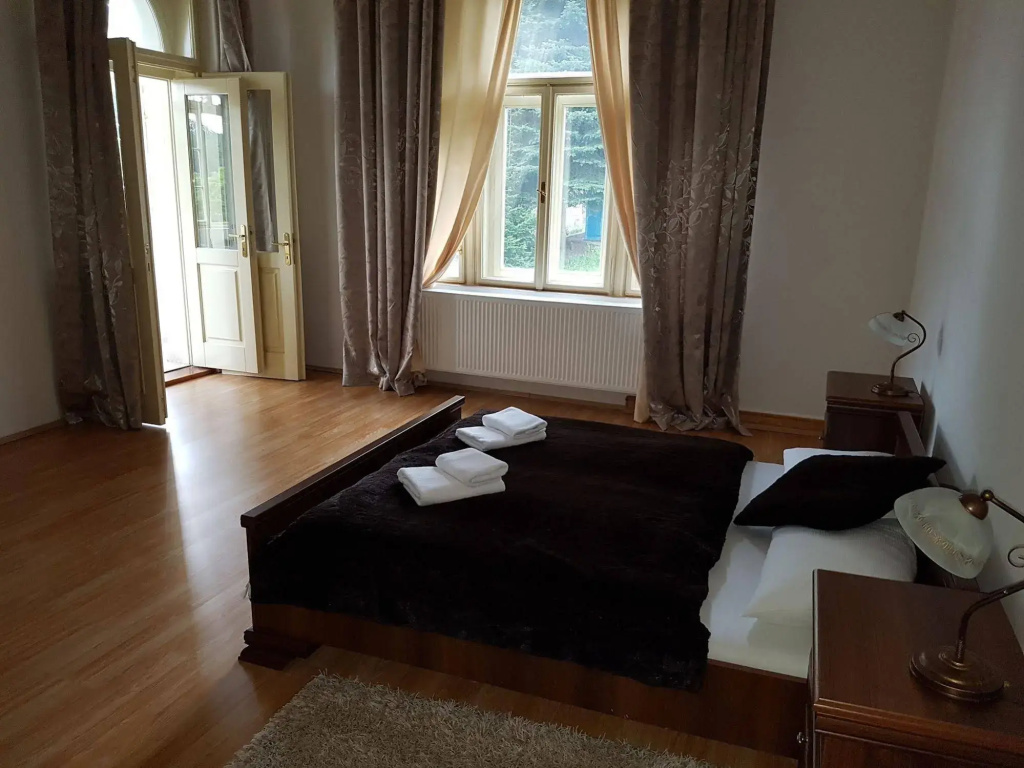 image url