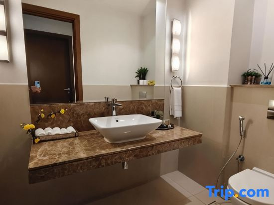 Al Zaha Villa Muscat Bay