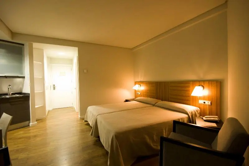 Hotel y Apartamentos SNO Isaba - Chambres