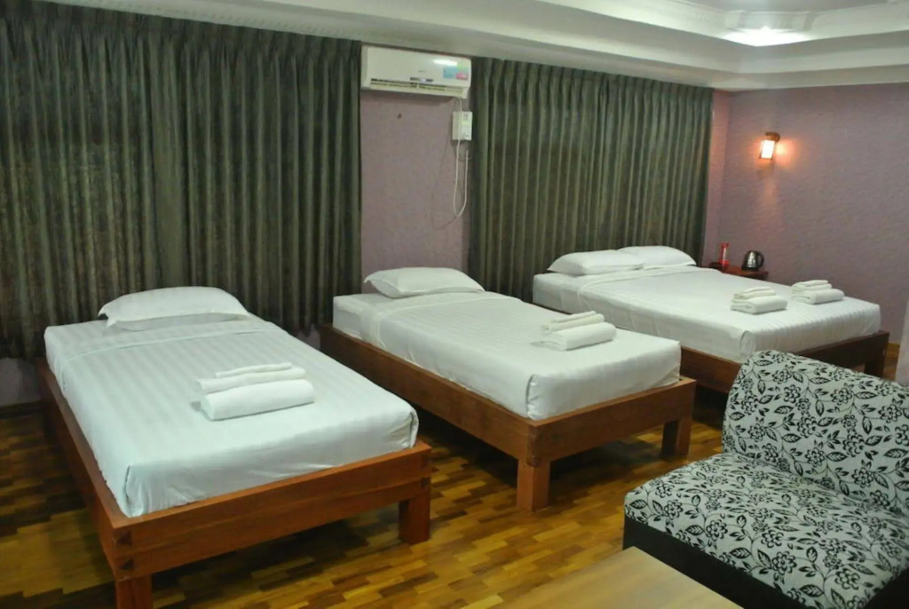Hotel photo 2