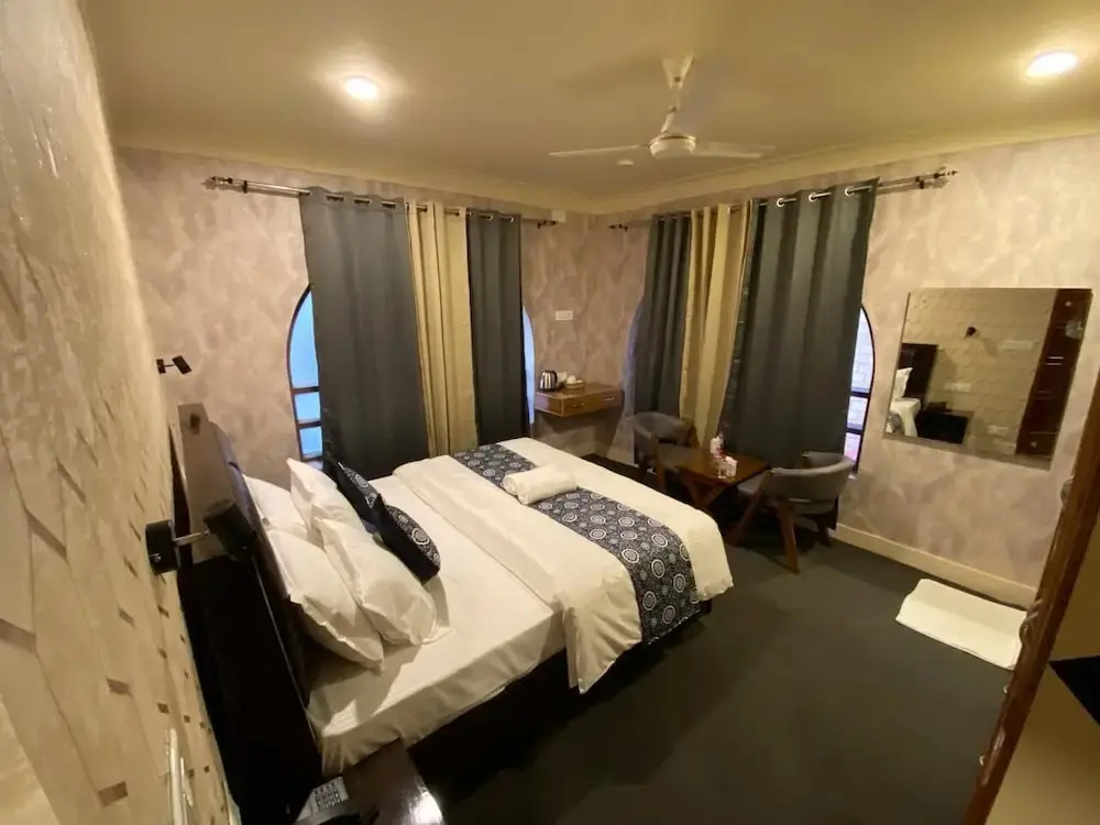 Hotel photo 2