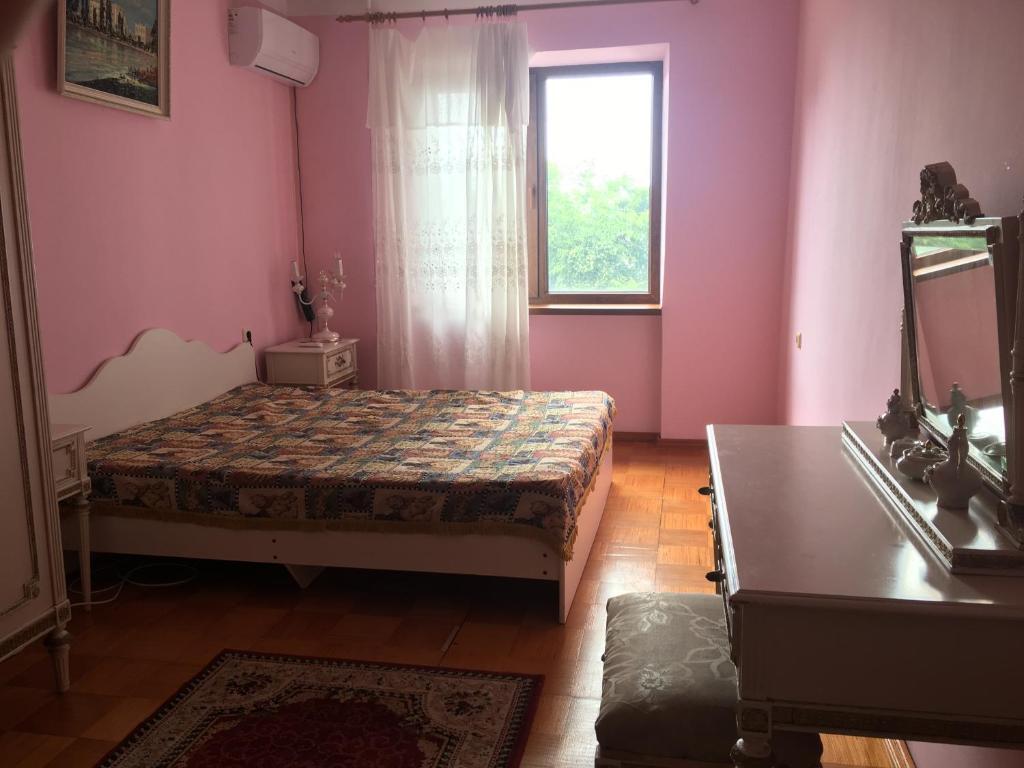 Апартаменты Apartments on Lakoba 60 в Новом Афоне