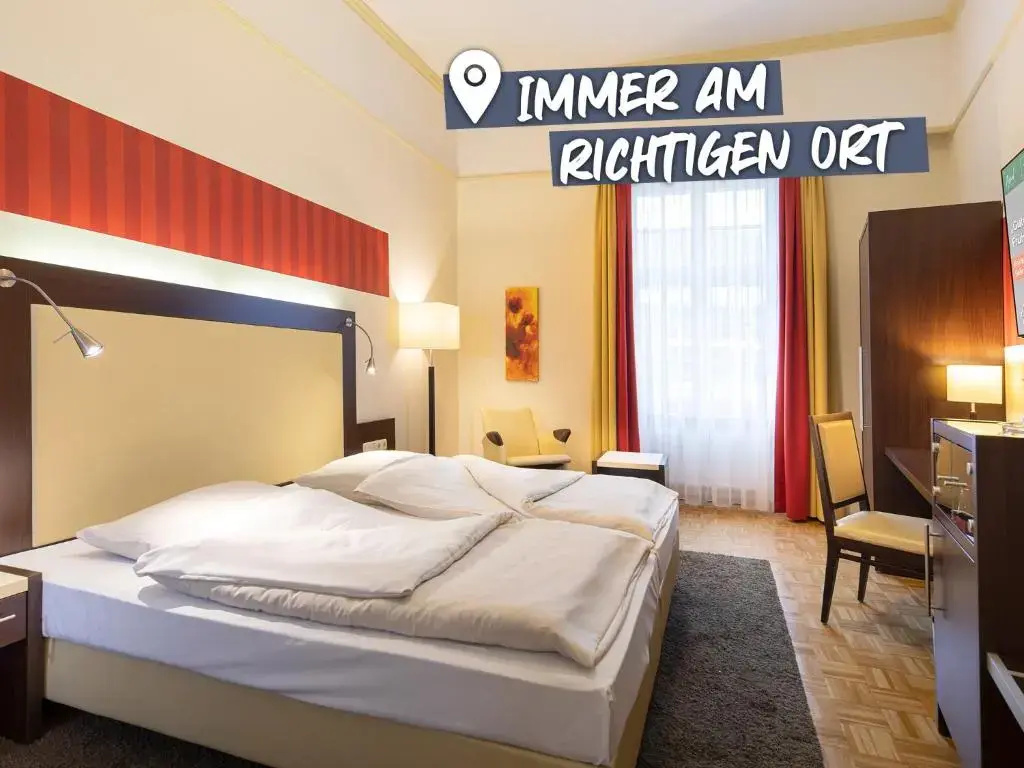 Business Double room (full double bed)