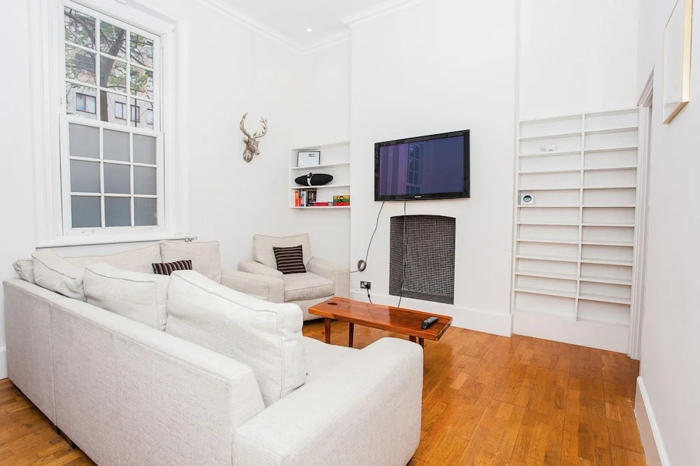3 Bedroom Marylebone Ground Floor Flat