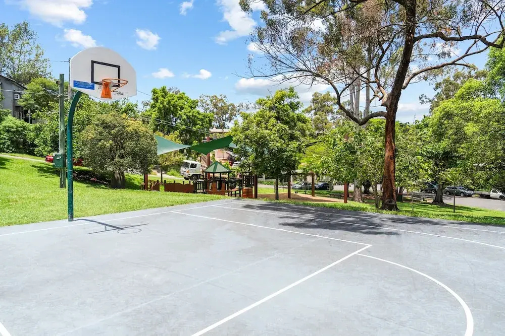 Family-friendly Home in Vibrant West End