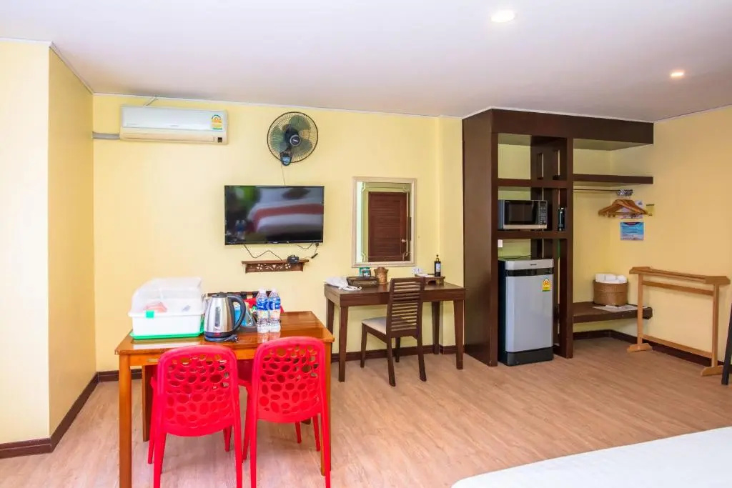 Talay Sai Hotel - Chambres
