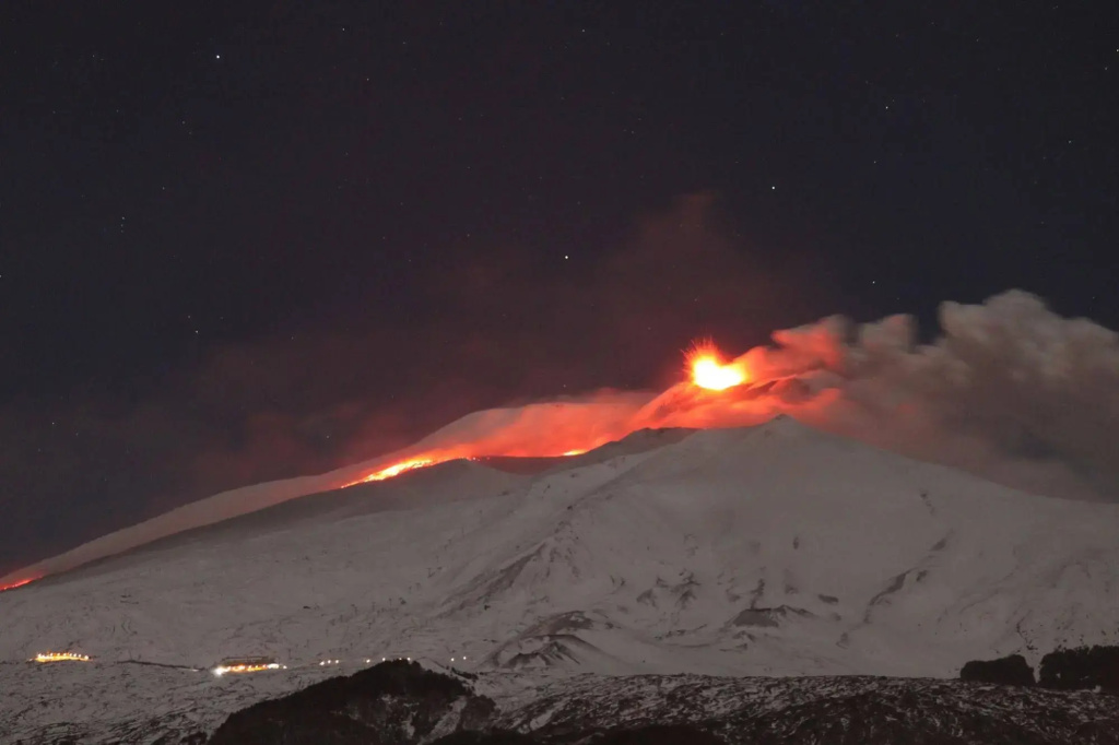 Etna Akmè - Général