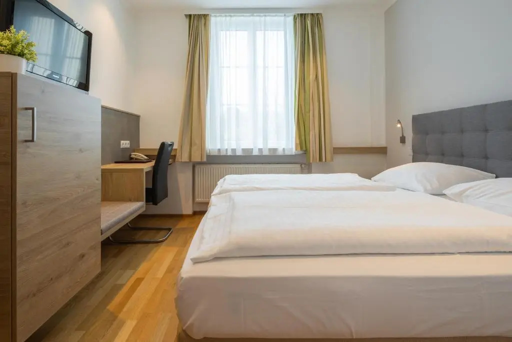 Hotel Unter den Linden - Chambres