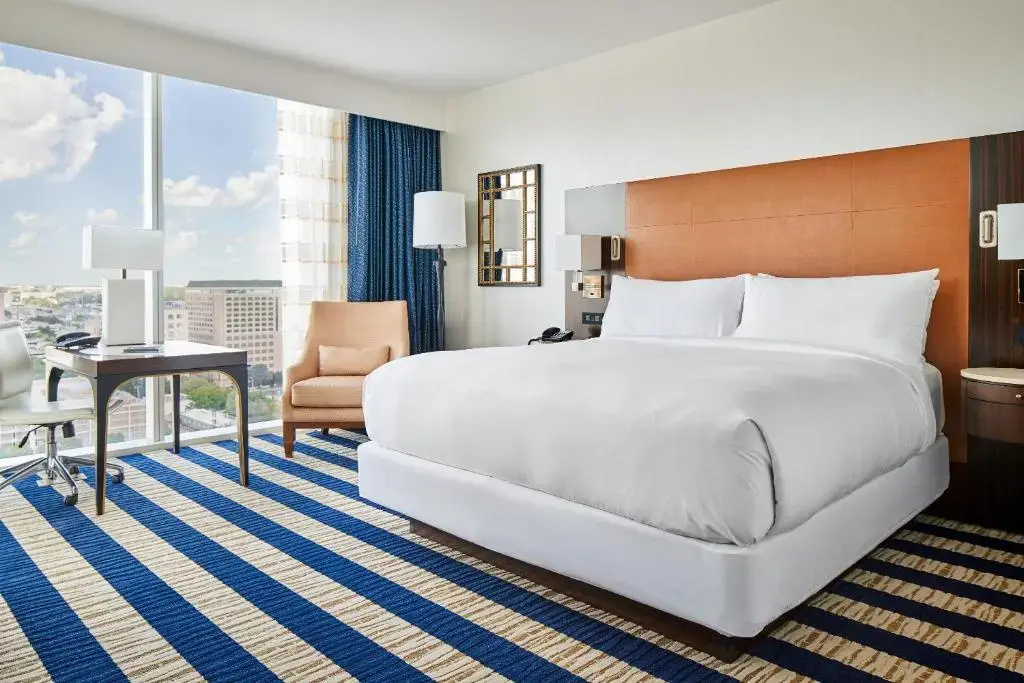 1 Bedroom Signature Double Suite (full double bed)