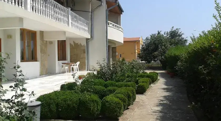 Guest House Lilia