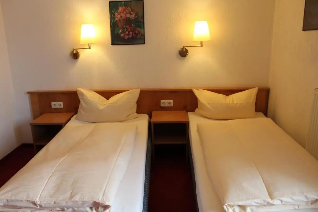 Hotel Pension Margit - Chambres