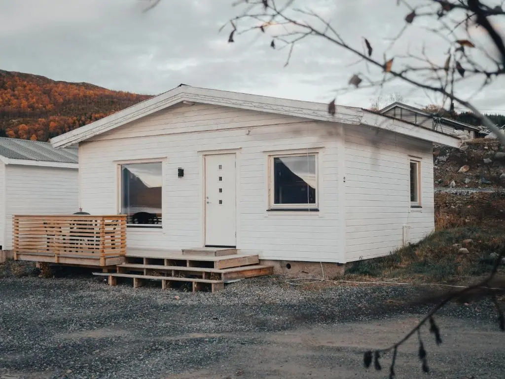 2 Bedrooms Cottage