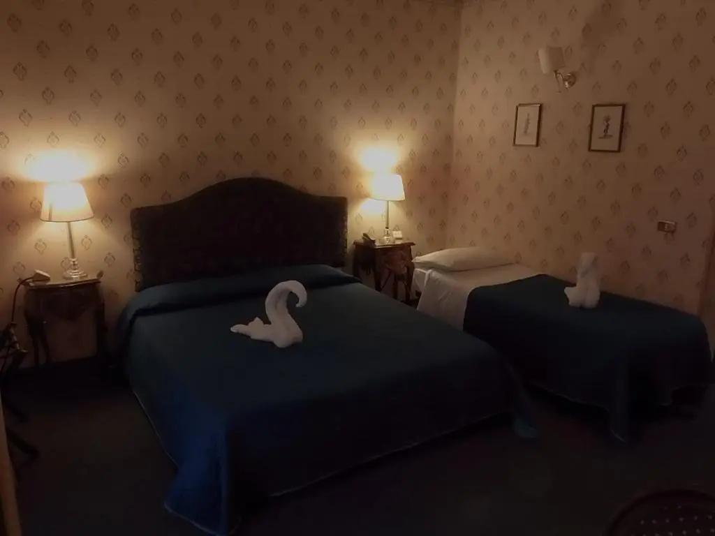 Hotel Nuovo Rebecchino - Chambres