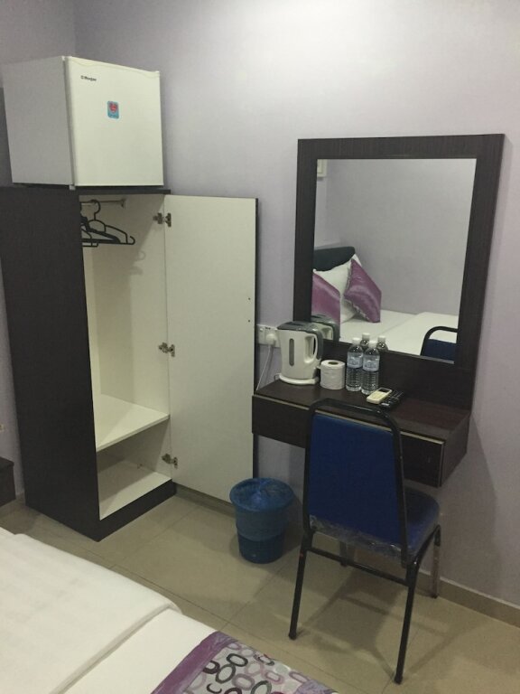 Ml Inn Hotel