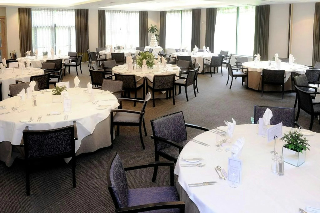 Stirling Court Hotel - Général