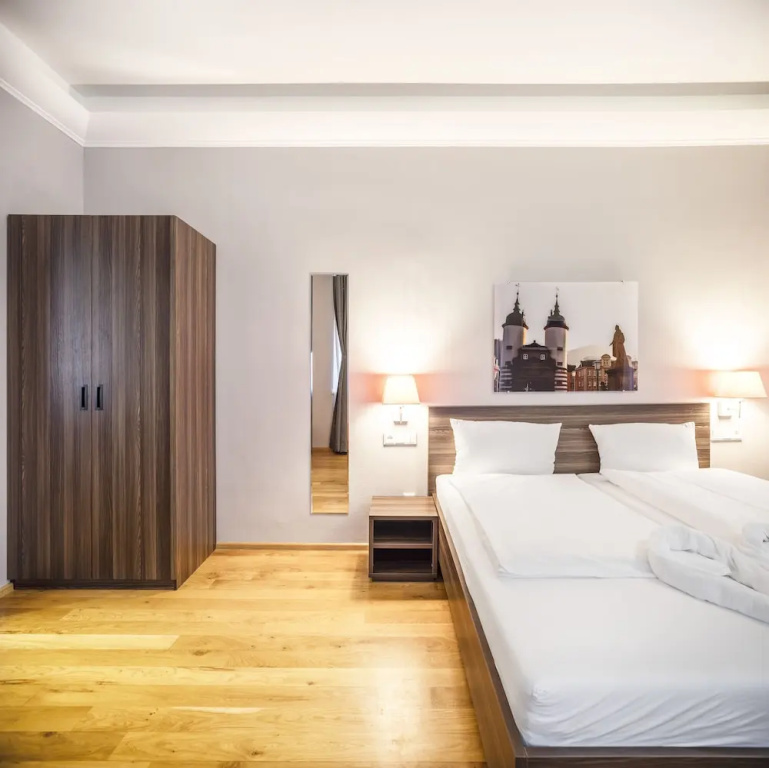 Double Studio (full double bed)
