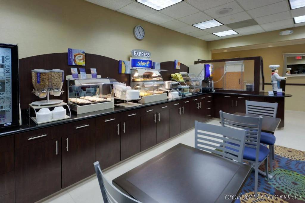 Holiday Inn Express Baltimore-BWI Airport West by IHG - Général