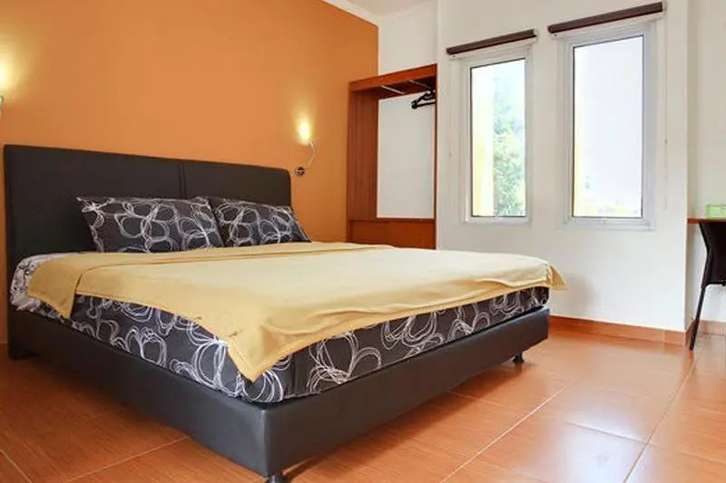 Deluxe Double room (full double bed)