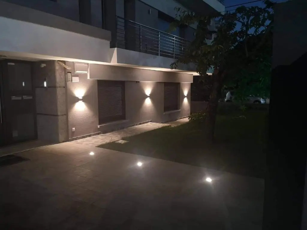 Apartment 22