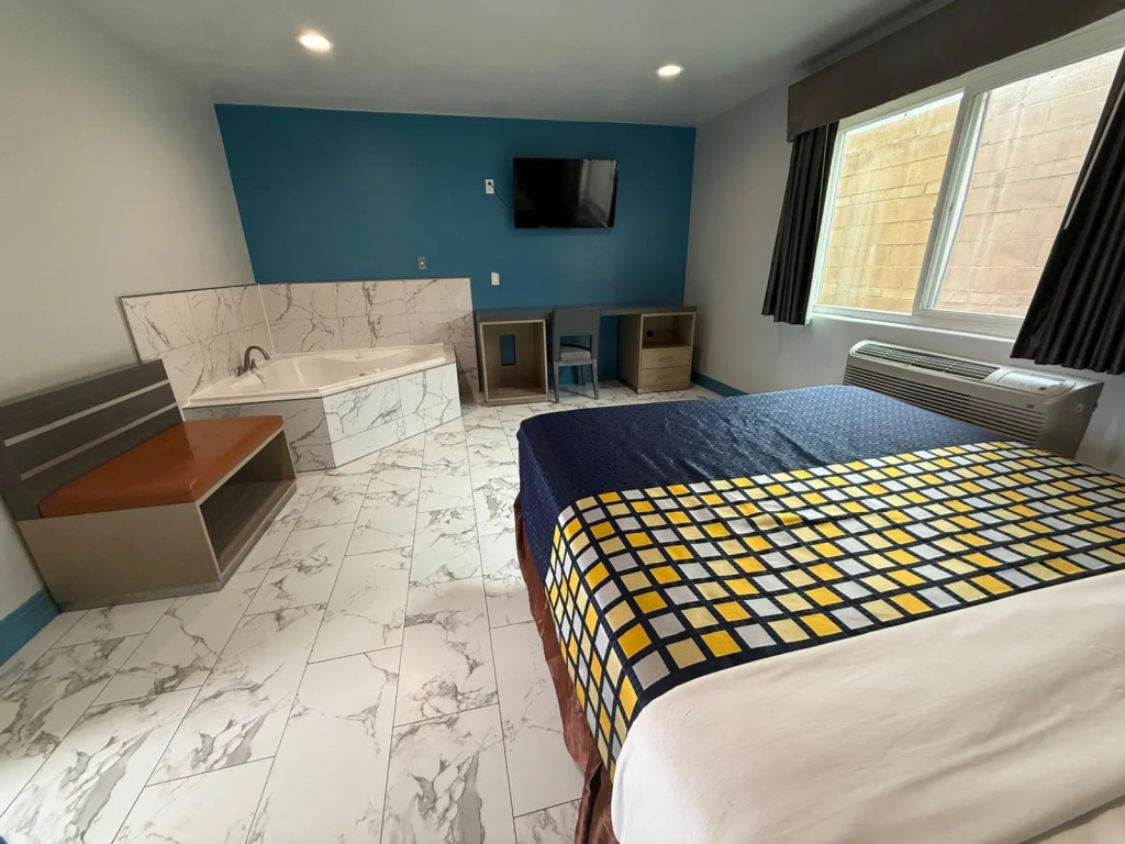 Отель Travel Inn Motel в Анахайме
