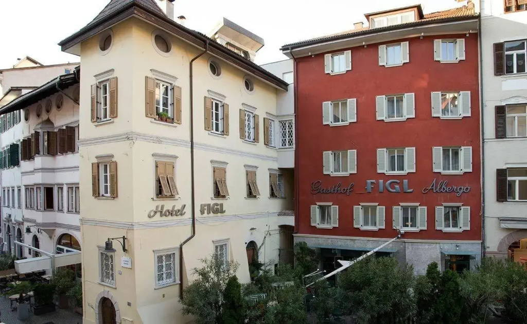Hotel photo 2