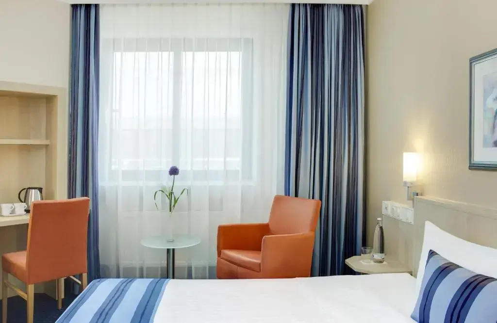 Superior Double room (full double bed)