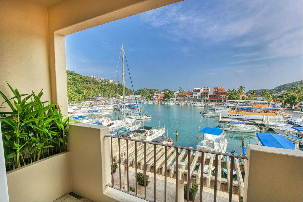Balcony & Terrace