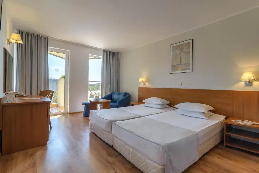 Madara Park Hotel - Chambres