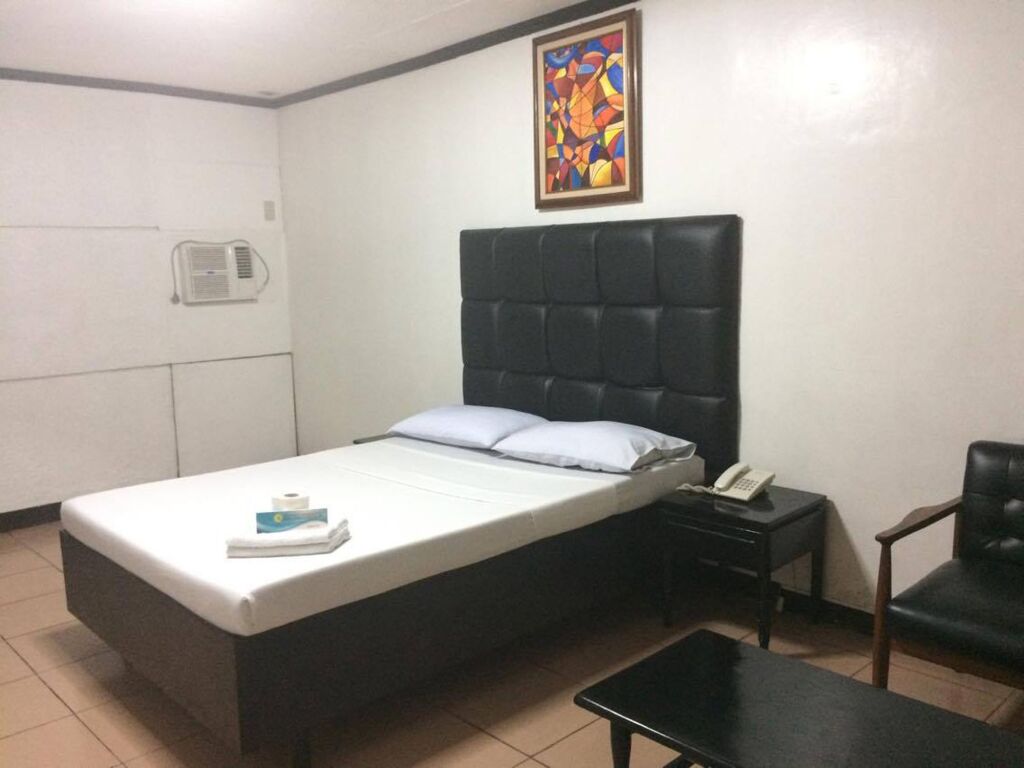 Crosswinds Ocean Hotel