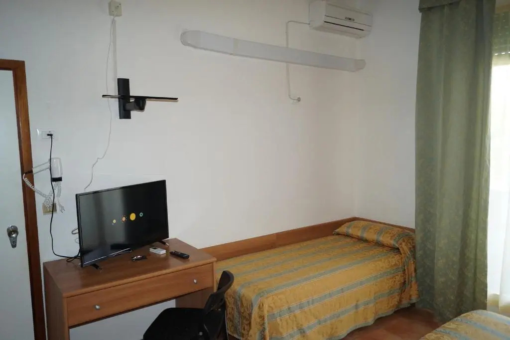 Standard Quadruple room with balcony